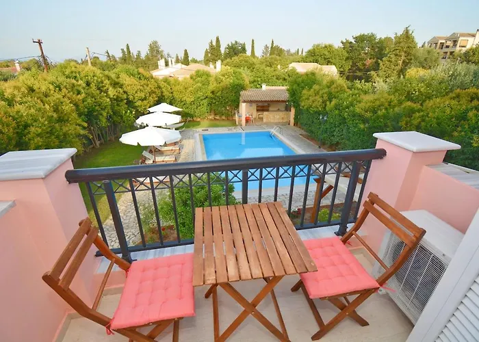 Cha Nanakas Village Potamos (Corfu)