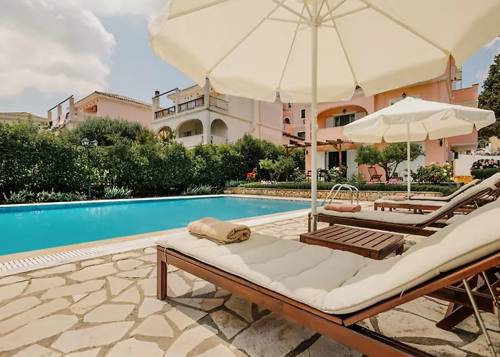 Cha Nanakas Village Апарт-отель Potamos (Corfu)
