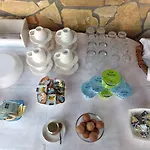 Cha Nanakas Village Aparthotel